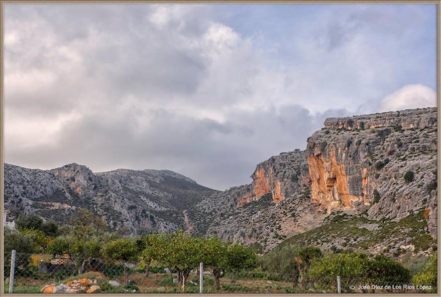 Casa Angelita Caminito Del Rey, Duplex Con Terraza En El Centro De Andalucia Guest House Valle de Abdalagís Exterior photo